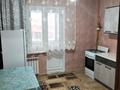 1-комнатная квартира · 40 м² · 2/9 этаж, Самал 94/1 — Остановка 10мкр за 110 000 ₸ в Уральске — фото 3
