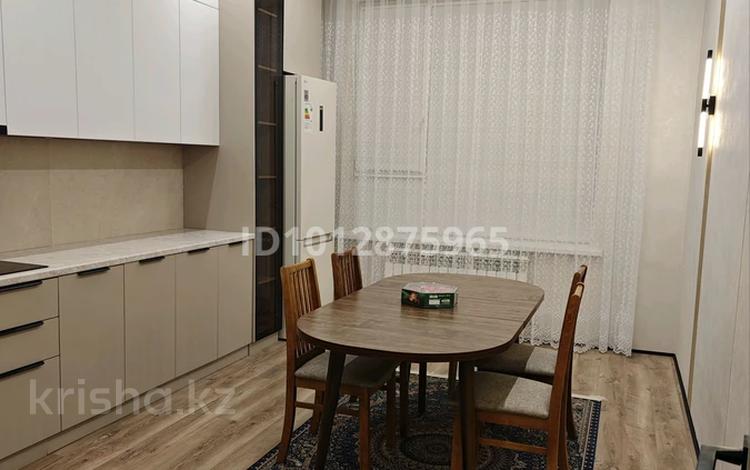 1-комнатная квартира · 47 м² · 5/12 этаж, Райымбек батыр 2 за 300 000 ₸ в Астане, Сарайшык р-н — фото 2