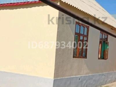Жеке үй · 4 бөлме · 160 м² · 15 сот., Ул.Асанұлы 20, бағасы: 28 млн 〒 в Мерке