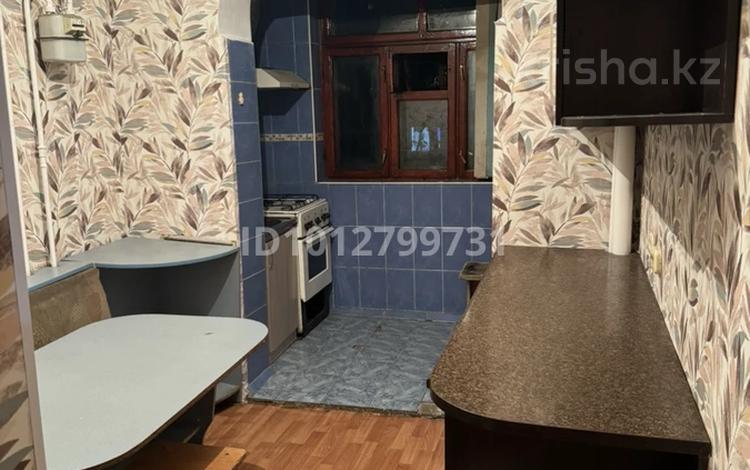 2-бөлмелі пәтер · 49 м² · 2/5 қабат, мкр Карасу 22, бағасы: 150 000 ₸ в Шымкенте, Аль-Фарабийский р-н — фото 2