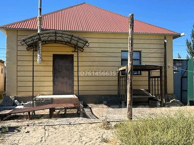 Отдельный дом · 4 комнаты · 100 м² · 9 сот., Мкр Арай ул Абая 64 за 22 млн 〒 в 