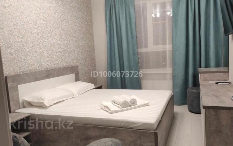 1-комнатная квартира · 42 м² · 3/10 этаж, мкр Юго-Восток, Таттимбета Гульдер 2 — Шахтеров за 2 000 ₸ в Караганде, Казыбек би р-н — фото 2