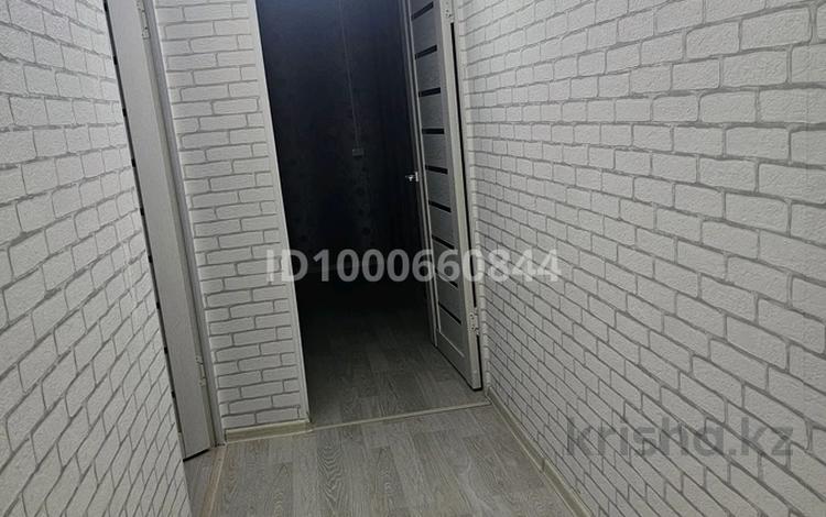 3-бөлмелі пәтер · 60 м² · 5/5 қабат, Сураншы Батыра 36, бағасы: 16 млн ₸ в Аксукенте — фото 2