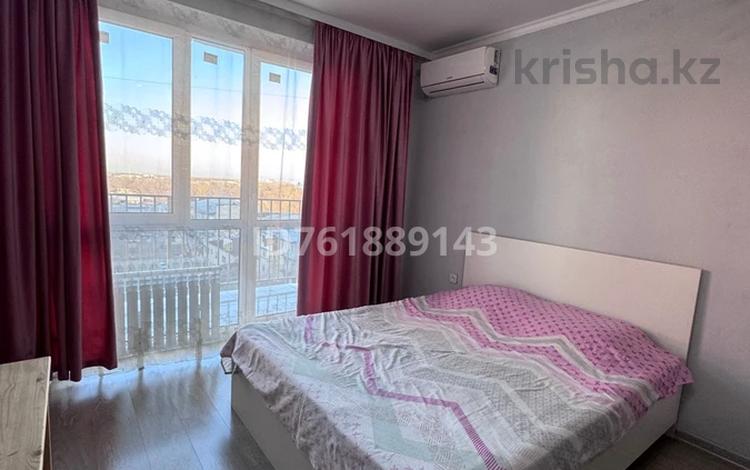 1-бөлмелі пәтер · 30 м² · 9/10 қабат, Сейфуллина 51/29, бағасы: 12 000 〒 в Алматы, Турксибский р-н — фото 2