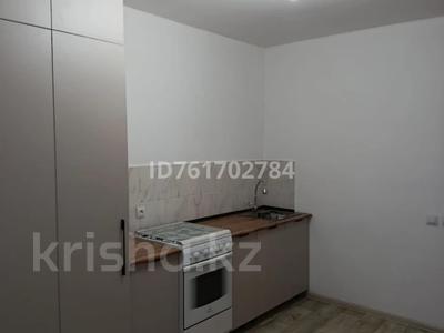Пәтерлер в Западно-Казахстанской обл.: 2-бөлмелі пәтер · 65 м² · 1/5 қабат, мкр. Зачаганск пгт, Мкр. Акжайык 20, бағасы: 130 000 〒 2-бөлмелі пәтер · 65 м² · 1/5 қабат, мкр. Зачаганск пгт, Мкр. Акжайык 20, бағасы: 130 000 〒 в Уральске