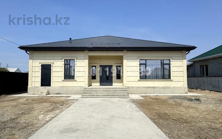 Отдельный дом · 5 комнат · 270 м² · 9 сот., мкр Балауса, Калменова за 55 млн ₸ в Атырау — фото 2