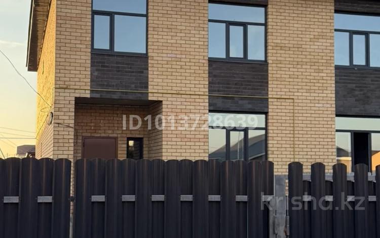 Часть дома · 5 комнат · 190 м² · 4.5 сот., Алматы 39 за 38.5 млн ₸ в Уральске — фото 2