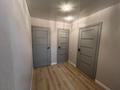4-комнатная квартира · 164 м² · 3/5 этаж, Ихсанова 54 за 55 млн 〒 в Уральске, мкр Школьник — фото 14