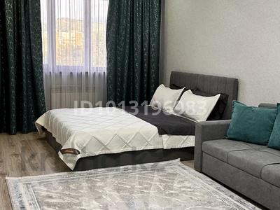 1-бөлмелі пәтер · 40 м² · 6/10 қабат, Джетысуская 4 — Макатаева, бағасы: 18 000 ₸ в Алматы, Медеуский р-н