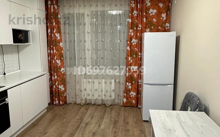 1-комнатная квартира · 34 м² · 6/9 этаж, Хусейн Бен Талал 39/2 за 210 000 ₸ в Астане, Есильский р-н — фото 2