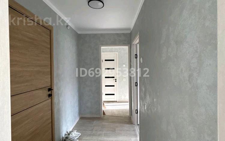 2-комнатная квартира, 54 м², 2/9 этаж, Назарбаева 93 за 21 млн 〒 в Павлодаре — фото 26