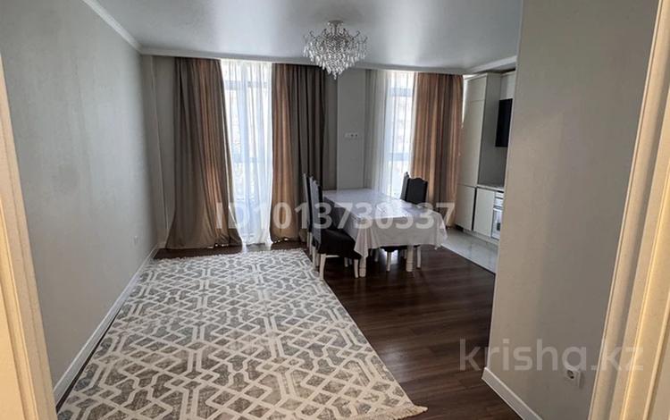 2-комнатная квартира · 75 м² · 4/9 этаж, мкр. Алтын орда, Мангилик Ел 22 за 200 000 ₸ в Актобе — фото 2