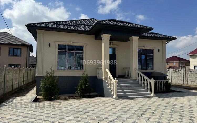 Отдельный дом • 6 комнат • 185 м² • 6 сот., мкр Алгабас за 57 млн 〒 в Алматы, Алатауский р-н — фото 2