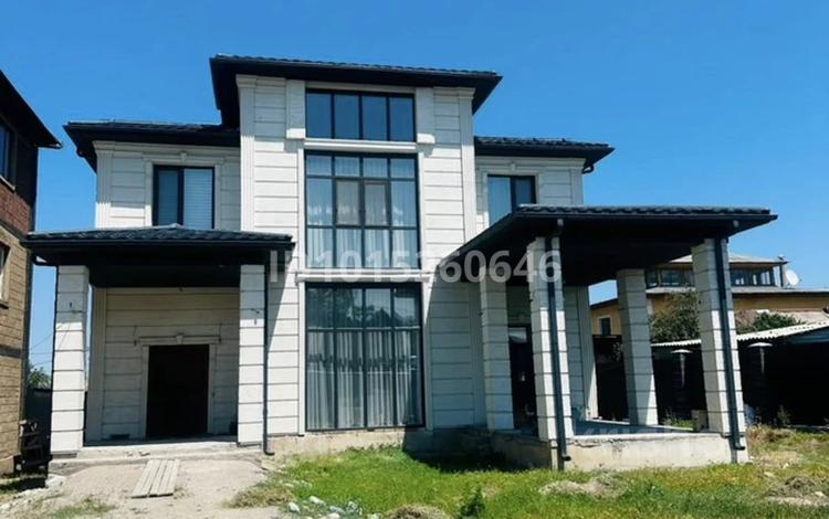 Отдельный дом · 4 комнаты · 345 м² · 0.78 сот., мкр Думан-1 132 — Иштван коныра за 270 млн ₸ в Алматы, Медеуский р-н — фото 32