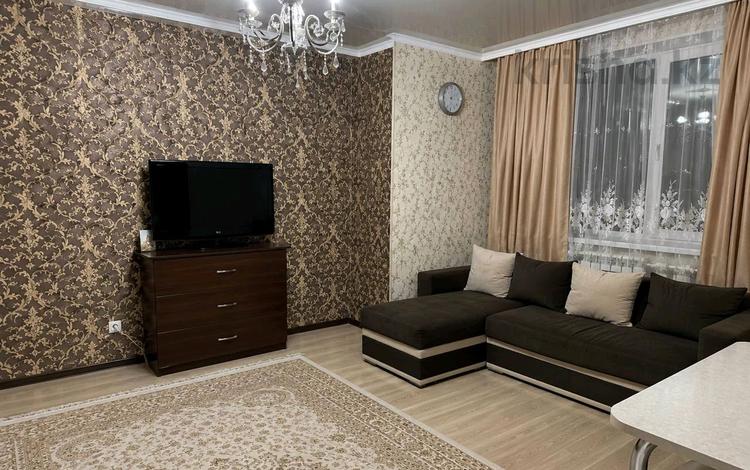 2-комнатная квартира · 60 м² · 7/13 этаж, Абикен Бектуров 7 за 230 000 ₸ в Астане, Есильский р-н — фото 2
