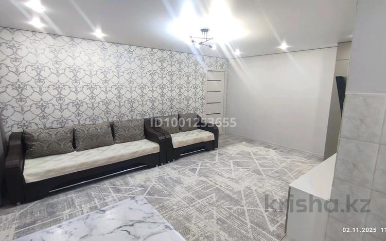 2-бөлмелі пәтер · 45 м² · 1/5 қабат, Лихарева 1 — Крылова, бағасы: 2 500 〒 в Усть-Каменогорске, Ульбинский — фото 15