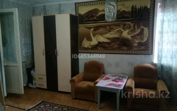 1-комнатная квартира, 31.2 м², 2/4 этаж, Гагарина 18 за 7.5 млн 〒 в Жезказгане — фото 2