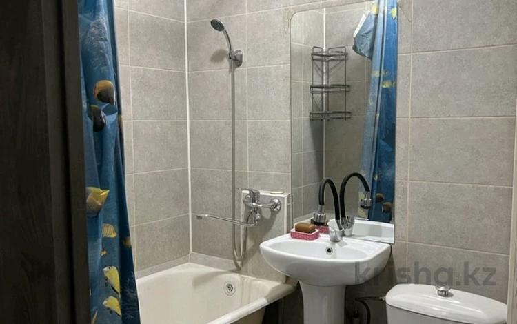 3-комнатная квартира · 56 м² · 2/5 этаж, Валиханова 184 за 110 000 ₸ в Шымкенте, Енбекшинский р-н — фото 2
