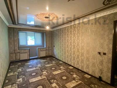 3-комнатная квартира, 58 м², 3/4 этаж, А.Молдагулова 9 за 19 млн 〒 в Шымкенте, Абайский р-н