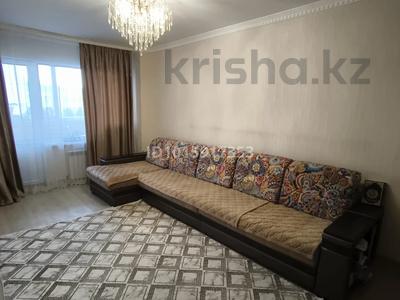 2-комнатная квартира · 65 м² · 4/16 этаж, мкр Юго-Восток, проспект Шахтеров 60 за 300 000 ₸ в Караганде, Казыбек би р-н