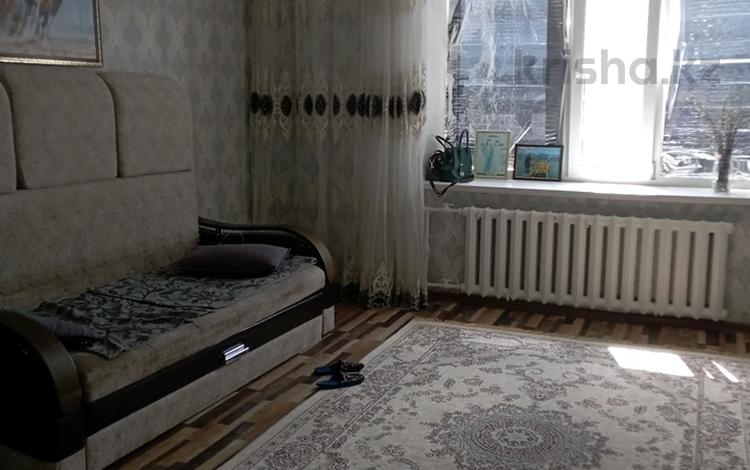 3-комнатная квартира · 60 м² · 8/9 этаж, Старый город, Кереева 6 — ЖД вокзал за 16 млн ₸ в Актобе — фото 2