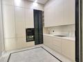 4-комнатная квартира · 135 м² · 5/5 этаж, мкр Ерменсай, Ушкемпирова 42 — Аль-Фараби за 153 млн ₸ в Алматы, Бостандыкский р-н — фото 3
