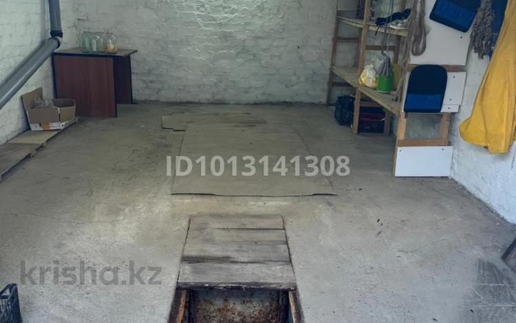 Гараж · 24 м² · Жастар — ГК Буровик, бағасы: 1.6 млн ₸ в Аксае — фото 2