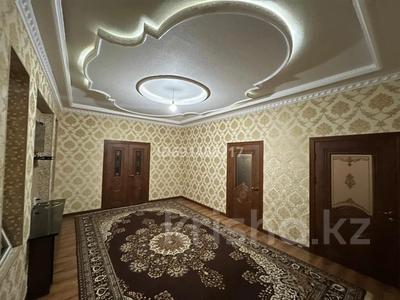 Отдельный дом • 7 комнат • 167 м² • 10 сот., Бухар Жырау 14 за 24 млн 〒 в Туркестане