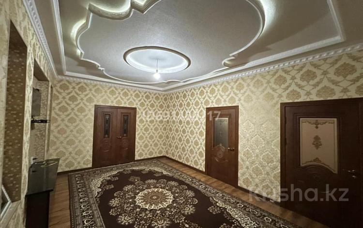 Отдельный дом • 7 комнат • 167 м² • 10 сот., Бухар Жырау 14 за 24 млн 〒 в Туркестане — фото 2