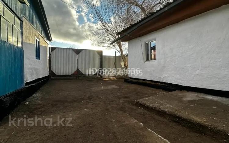 Отдельный дом · 3 комнаты · 50 м² · 10 сот., Амангельды 21 за 3.5 млн 〒 в  — фото 2
