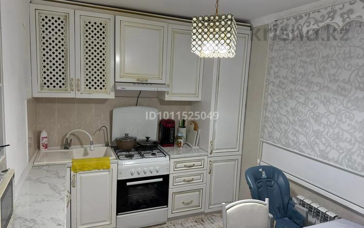 3-бөлмелі пәтер · 80.6 м² · 4/5 қабат, мкр Нурсая, Таумуш Жумагалиев 25, бағасы: 230 000 ₸ в Атырау — фото 2