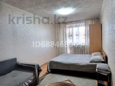 1-комнатная квартира · 35 м² · 7/9 этаж, Астана 12/1 — Район Дворца Спорта по Набережной, рядом гостиница Шайна Ривер за 11 000 ₸ в Усть-Каменогорске, Ульбинский