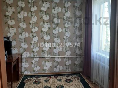 3-бөлмелі пәтер · 67 м² · 5/5 қабат, Айгүл ш/а, Тюленина 50/1 — ул.Шолохова, бағасы: 16 млн ₸ в Уральске, мкр Айгуль