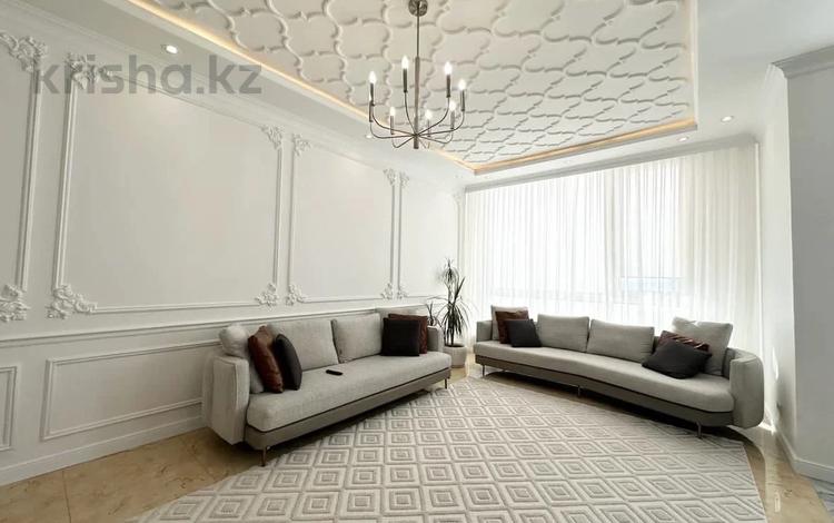 3-бөлмелі пәтер · 120 м² · 4 қабат, Просп. Улы Дала 58, бағасы: 800 000 ₸ в Астане, Есильский р-н — фото 2