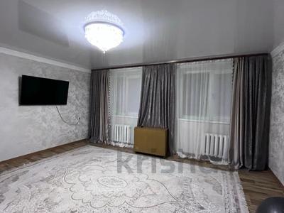 2-комнатная квартира · 68.6 м² · 7/12 этаж, мкр Жилгородок, тургенева за 15.5 млн 〒 в Актобе