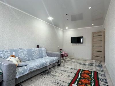 2-комнатная квартира · 45 м² · 4/5 этаж, Матросова за 16 млн 〒 в Уральске