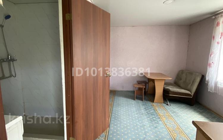 2-комнатная квартира · 40 м², мкр Акбулак, Е.Тынышбаева 5 за 140 000 ₸ в Алматы, Алатауский р-н — фото 2