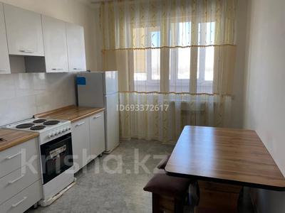 2-комнатная квартира, 58 м², 6/12 этаж, Кошкарбаева 1140 — Кульджинский тракт рядом с Aport East за 31.5 млн 〒 в 