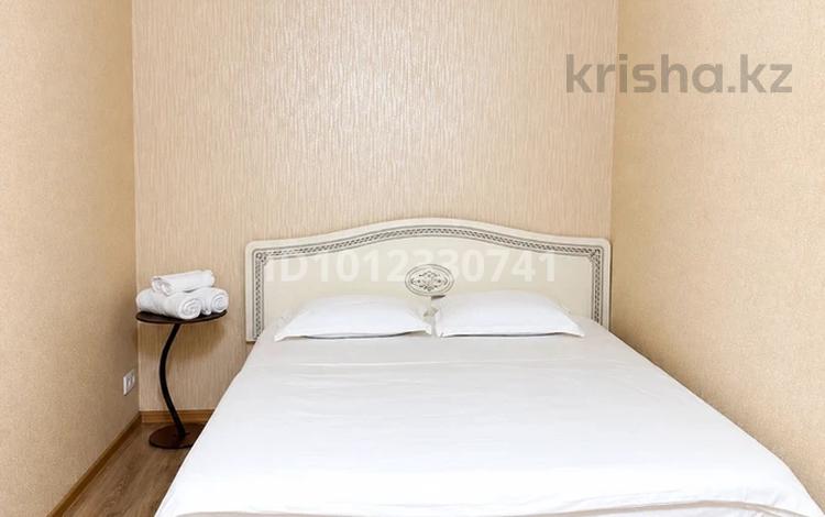 1-комнатная квартира · 38 м² · 1/9 этаж, ул. Камзина 20 за 2 000 ₸ в Павлодаре — фото 2