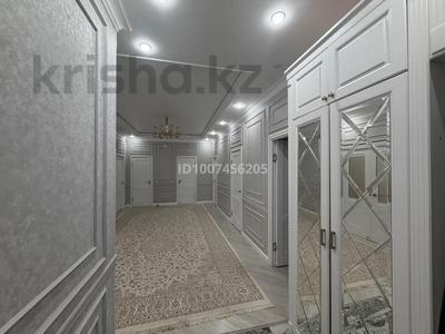 4-комнатная квартира · 156 м² · 9/9 этаж, 19-й мкр 25 за 55 млн 〒 в Актау