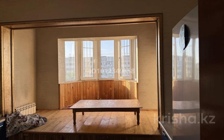 3-комнатная квартира · 65 м² · 7/9 этаж, мкр Тастак-3, Толе би 218 — Аносова за 350 000 ₸ в Алматы, Алмалинский р-н — фото 2
