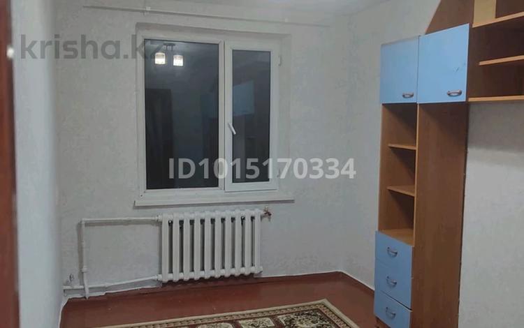 3-комнатная квартира · 63 м² · 5/5 этаж, мкр Самал 1 — Улица Аль-Фараби за 13.6 млн ₸ в Таразе — фото 2
