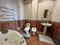 3-бөлмелі пәтер · 150 м² · 4/10 қабат, Самал-2 ш/а. 16, бағасы: 600 000 ₸ в Алматы, Медеуский р-н — фото 24