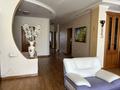 3-бөлмелі пәтер · 150 м² · 4/10 қабат, Самал-2 ш/а. 16, бағасы: 600 000 ₸ в Алматы, Медеуский р-н — фото 3