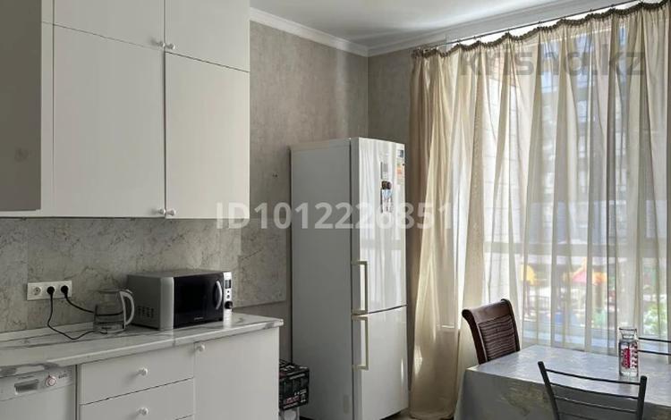 2-комнатная квартира · 62 м² · 2/10 этаж, Бокейхана 25 за 44 млн ₸ в Астане, Есильский р-н — фото 2