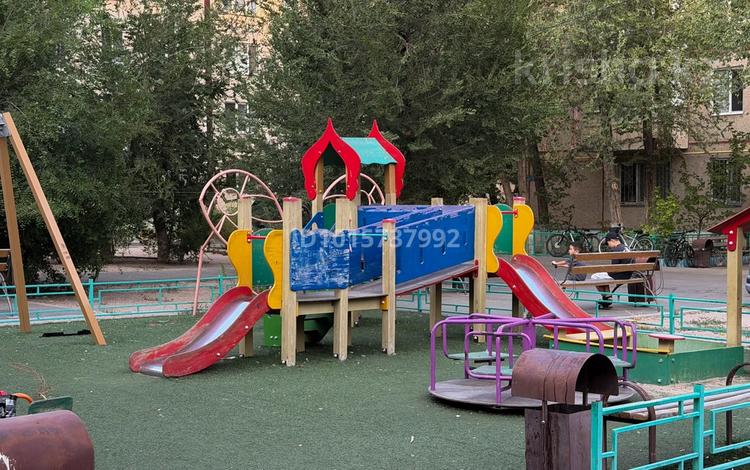 2-комнатная квартира · 48.4 м² · 2/5 этаж, 3 микрорайон 42 дом — Абая за 45 млн ₸ в Конаеве — фото 2
