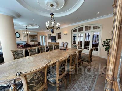 5-бөлмелі пәтер · 229.2 м² · 5/7 қабат, Самал 3 4 — Кажимукана Достык, бағасы: 170 млн ₸ в Алматы, Медеуский р-н