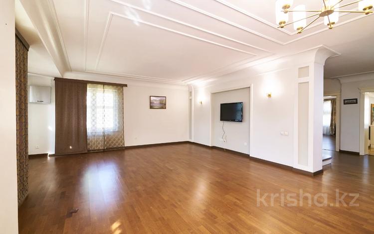 4-комнатная квартира · 223 м² · 7/8 этаж, Кабанбай Батыра 13 за 115 млн ₸ в Астане, Нура р-н — фото 42