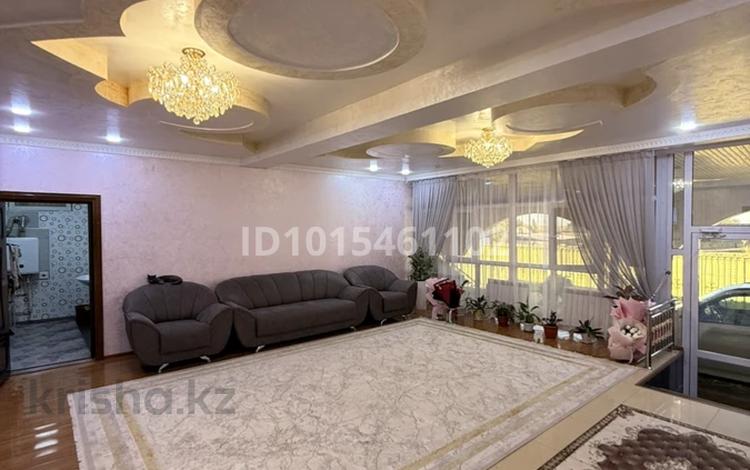 Отдельный дом · 6 комнат · 255 м² · 22.5 сот., мкр Бектобе, Құрманғазы 10а за 85 млн ₸ в Таразе — фото 2