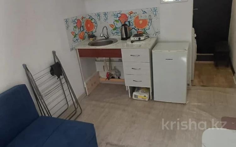 1-бөлмелі пәтер · 13.7 м² · 1/4 қабат, №5 ш/а., бағасы: 11 млн ₸ в Алматы, Ауэзовский р-н — фото 2
